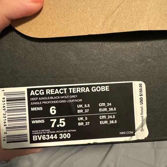 Nike ACG React Terra Globe Sneakers - Picture 4 of 4